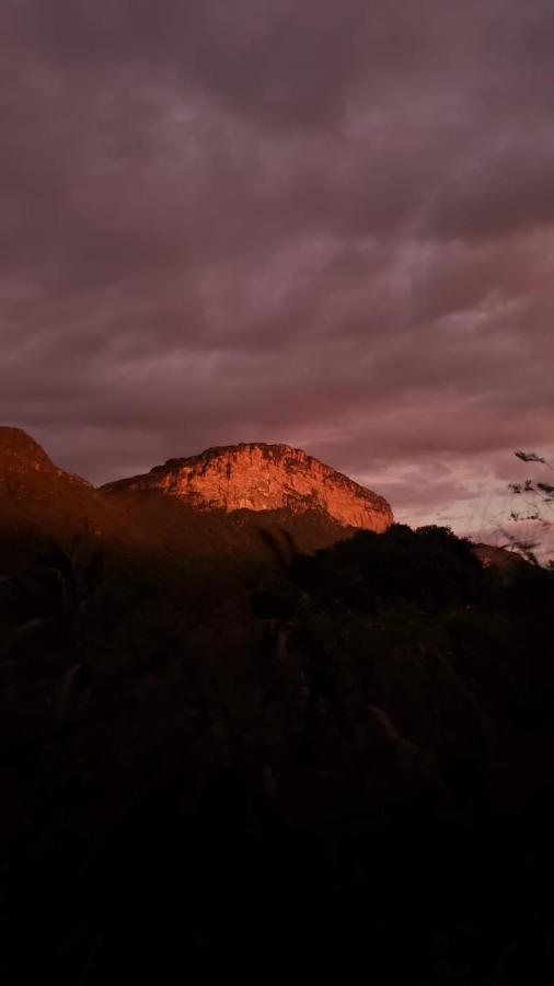 Pousada Canto Das Cachoeiras Vale do Capao Buitenkant foto