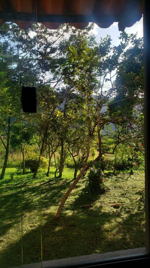 Pousada Canto Das Cachoeiras Vale do Capao Buitenkant foto